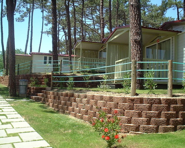 Orbitur Valado Bungalows - Caravan Park Nazaré Eksteriør billede